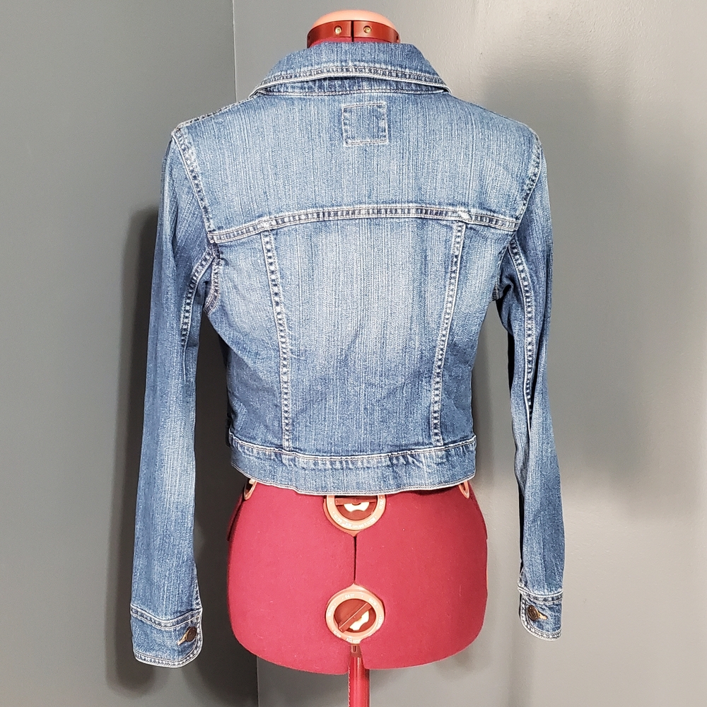 Old Navy Classic Blue Jean Denim Jacket Women's Size M - Picture 3 of 6